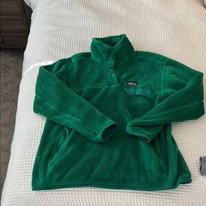 Patagonia Green Fleece Pullover